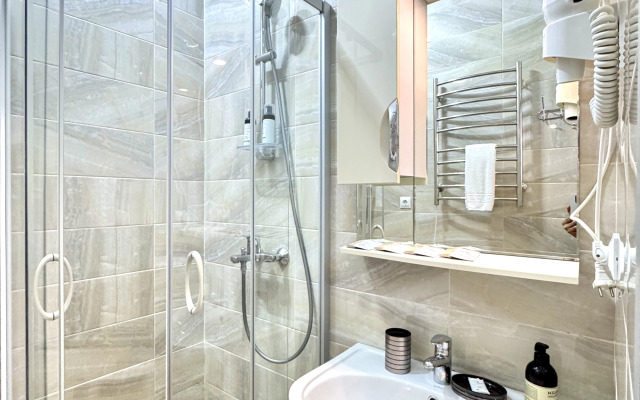 Bulvar Nadezhd 6/2 Apartments