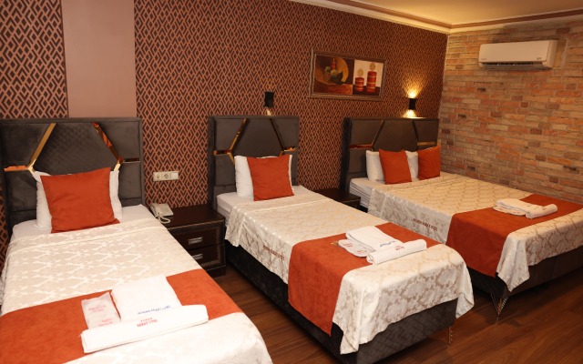 Adana Saray Hotel