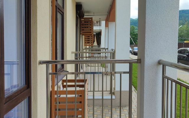 Uyutnaya Odnokomnatnaya v Sukko dlya 2 Gostey Flat