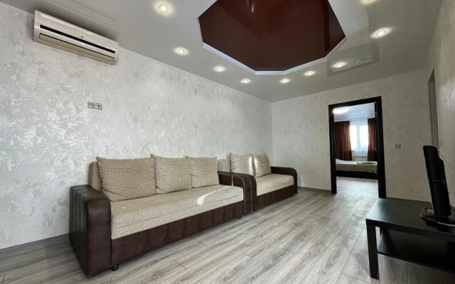 Апартаменты Хом-Сити на Фабричной 6 (149)