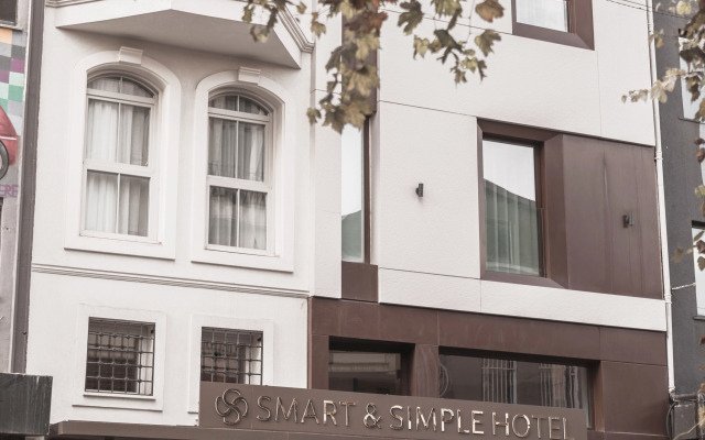 Smart and Simple Hotel Karakoy