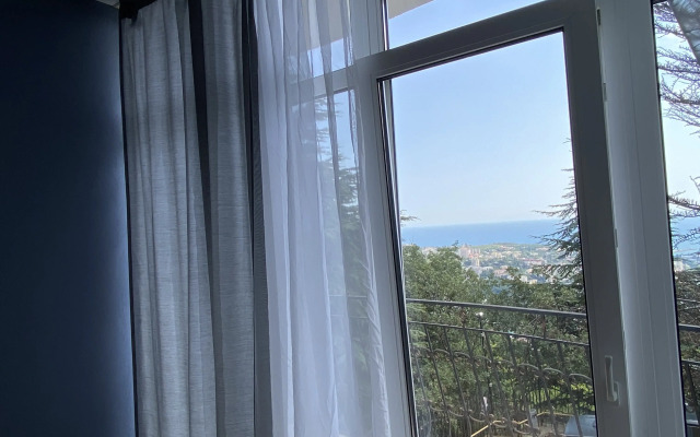 Ekodom Kedrovy  Guest house