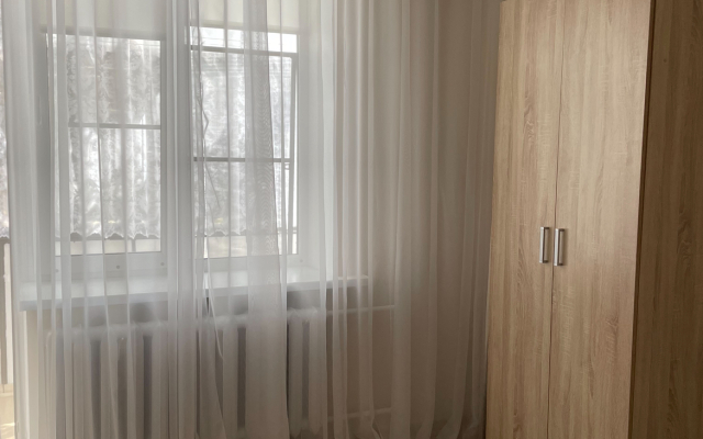 Uyutnaya Na Beregu Morya Flat