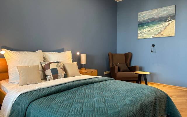 Апартаменты VEROM в ЦЕНТРЕ с видом на Петровскую набережную