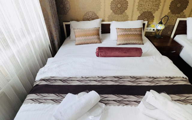 Renova Old City Hotel