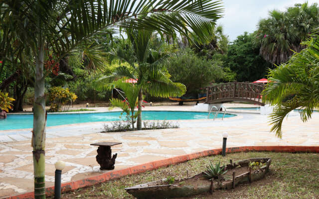 Makao Changani Beach Resort Hotel