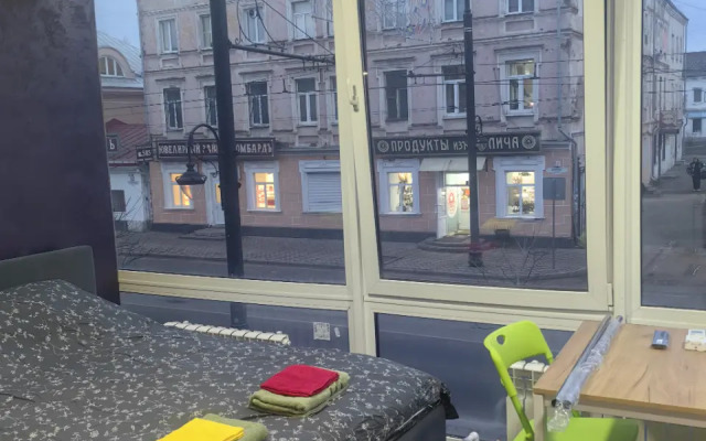 Апартаменты с шикарным панорамным видом на Крестовую улицу