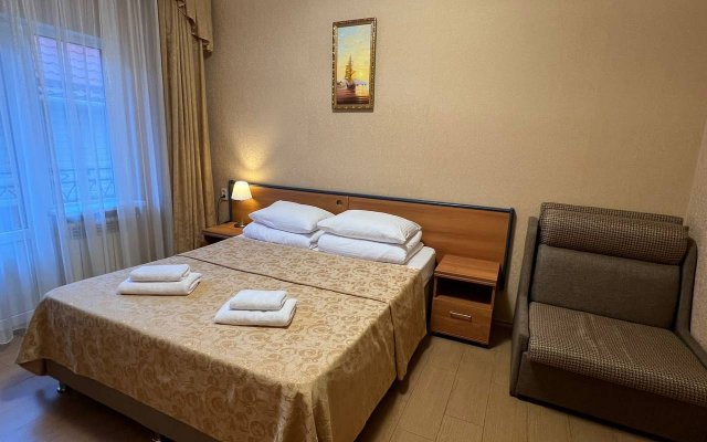 Yunona Guest House