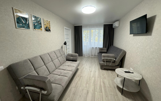 Апартаменты на Речном