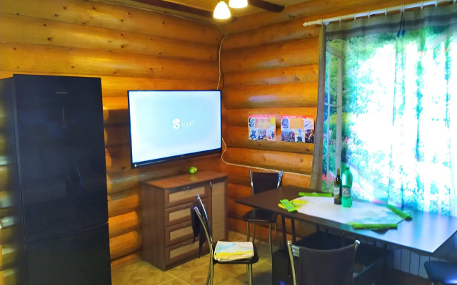 Brevenchatyij Guest House