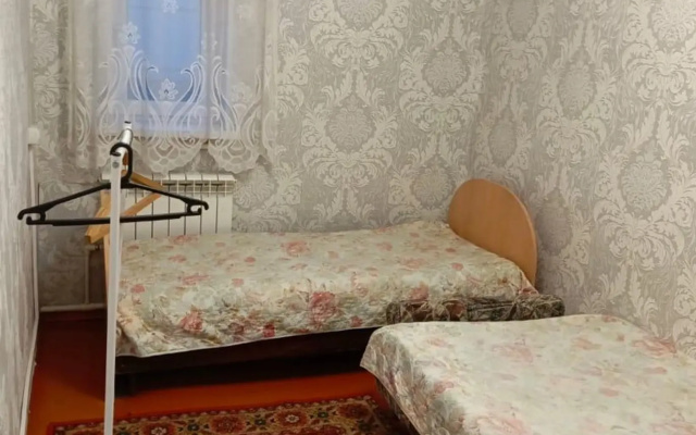 Частный Дом Уютный с Двумя Комнатами