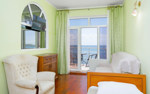 Отель Золотые Пески