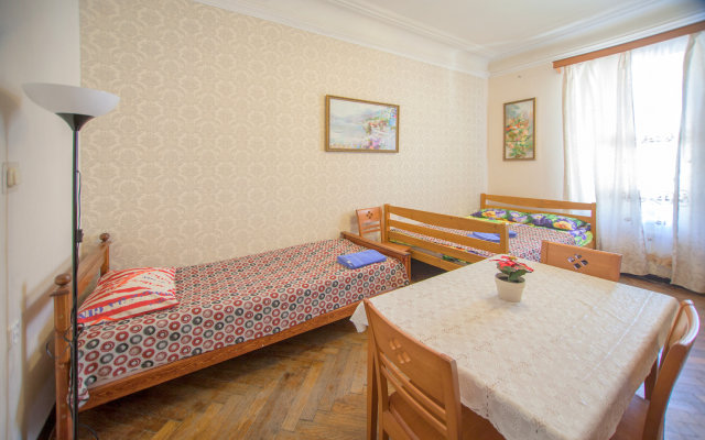 WonderHostel on Nevsky - Retro