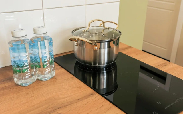 Апартаменты На Семена Лагоды (1)