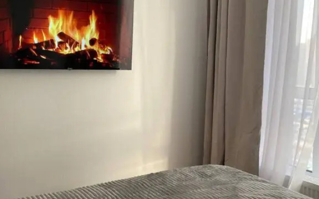 Apartamenty Uluchshennye Trekhmestnye SalutApart 8