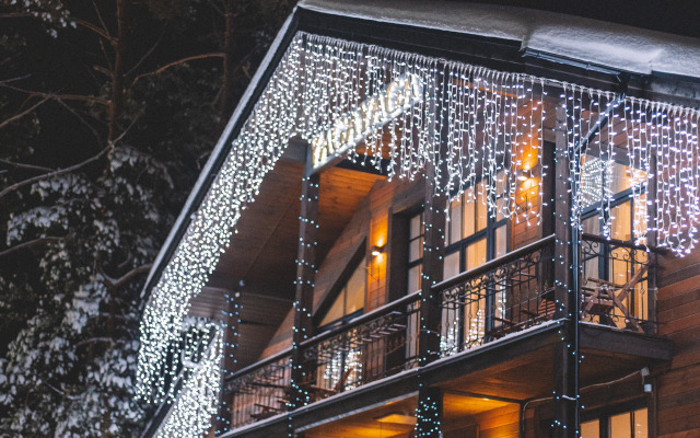 Отель Царство-Королевство