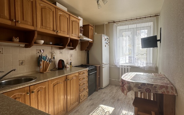 Trekhkomnatnaya Flat