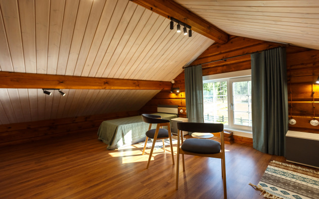 Частный дом Дом Пасечника