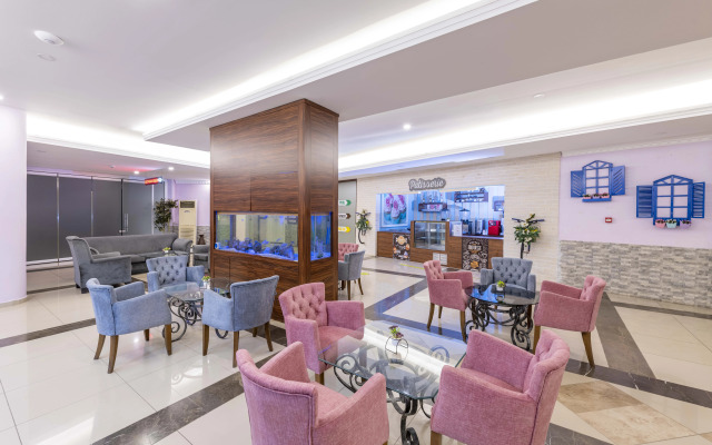 Armas Beach Hotel