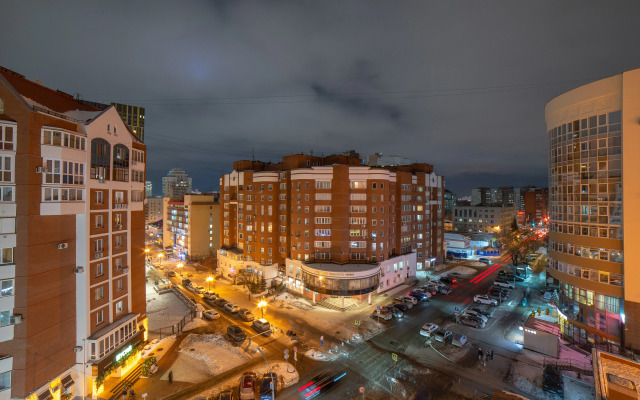 Апартаменты Радищева 33 Трехкомнатная Вторая