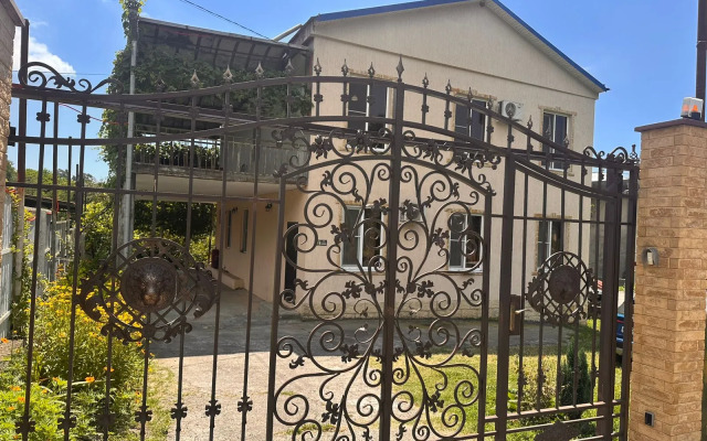 San Tina Guest house