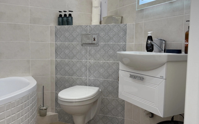 Квартира Уют в панорамном остеклении, с шикарным видом