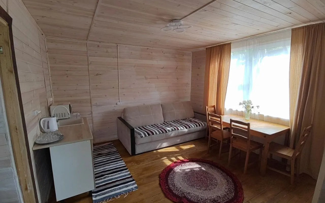 Na Lesnoy Ulitse 29A Private House