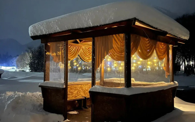 Golden Arkhyz Guest House