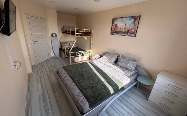9 Etazh Flat