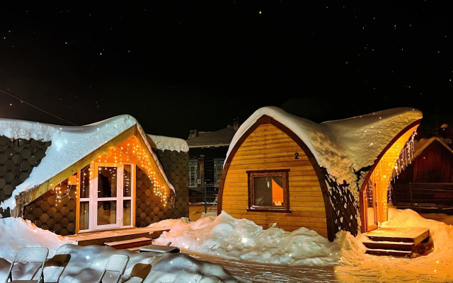 Gory Reki Glamping