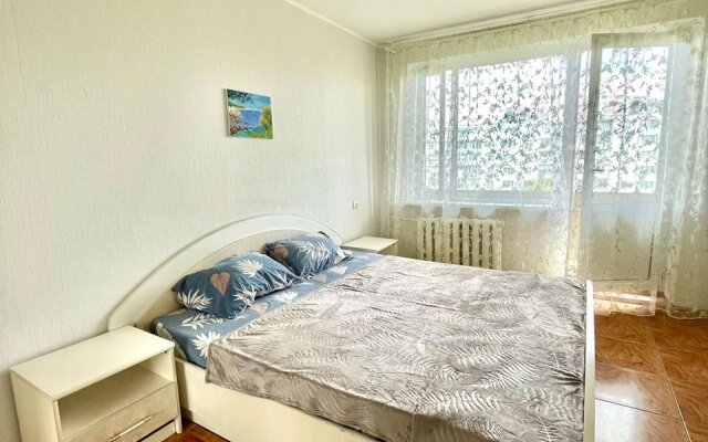 Апартаменты на Хмельницкого