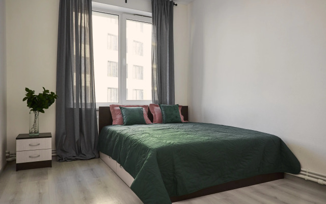 V Novom Zhk Status U Parka Pobedy Flat