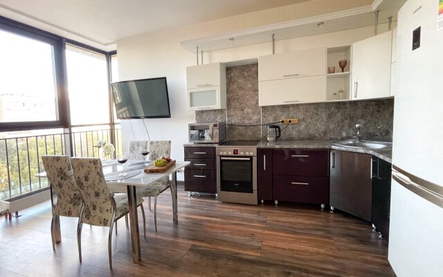 Apartamenty Crystalrentals Na 50 Let Oktyabrya 4 Apartments