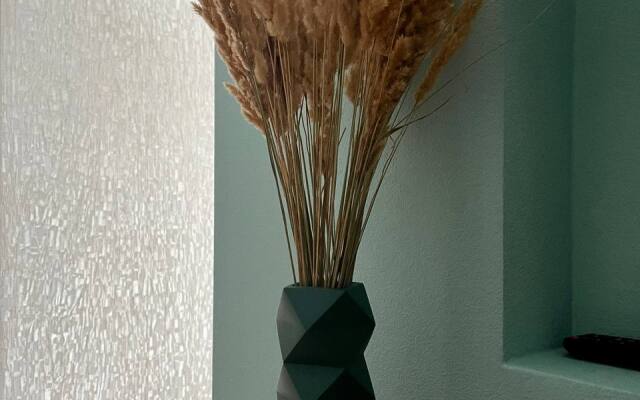 Квартира Ваш Рантье на Полярных Зорях 25/1 в Доме Художника