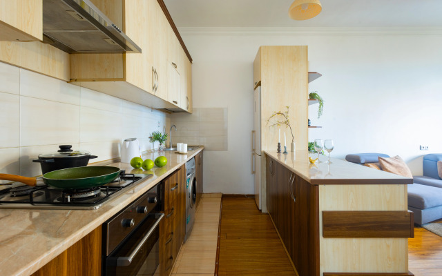 1BR/City Gem/Sunset Balcony/Self-enter/by Keygo 19 Apartments