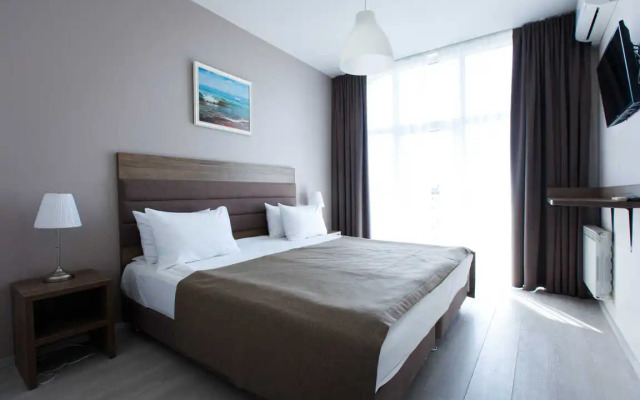 S vidom na more i s balkonom Apartments