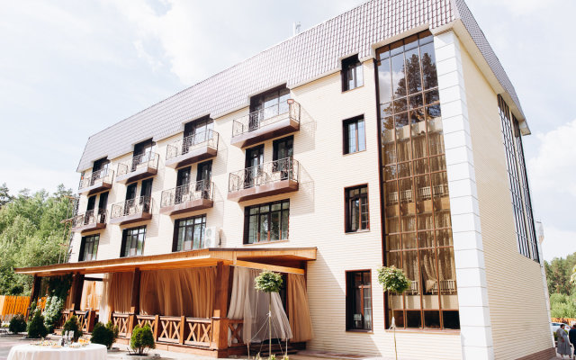 Lesnaya Hotel