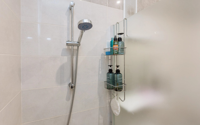 U Samogo Sinego Morya Flat