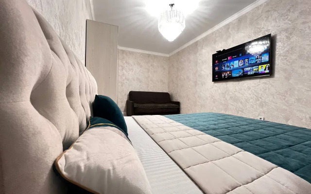 Uyutnaya Svetlaya V Novom Zhk Levoberezhye Flat