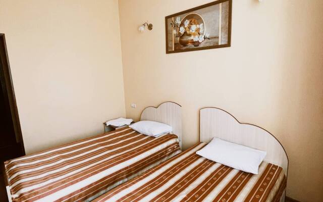 Lotos Guest House