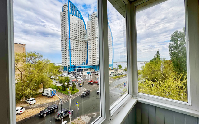 S vidom na Volgu v samom centre Flat