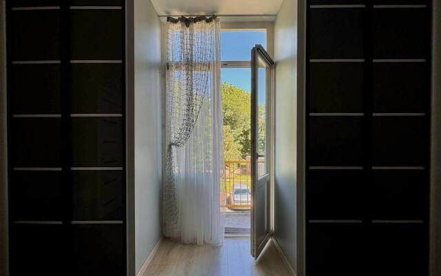 Apartamenty Dizaynerskaya Treshka Ryadom S Ploschad Pobedy