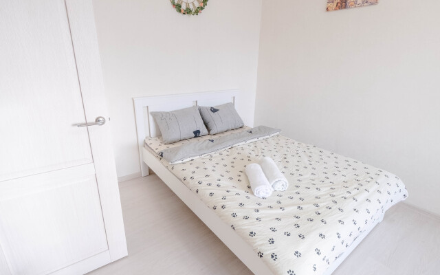 Апартаменты студия на четверых в отличном районе