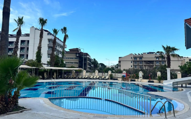 Camyuva Luna Hotel