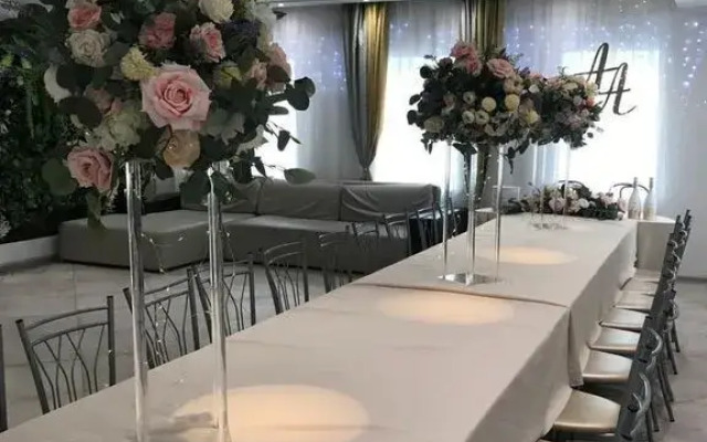 Частный дом с сауной, хаммамом и бассейном