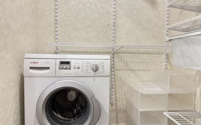 Razmestim Na Ulitse Universitetskaya Naberezhnaya 105 Flat