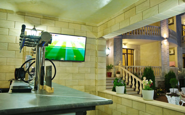 Diva Plaza Hotel