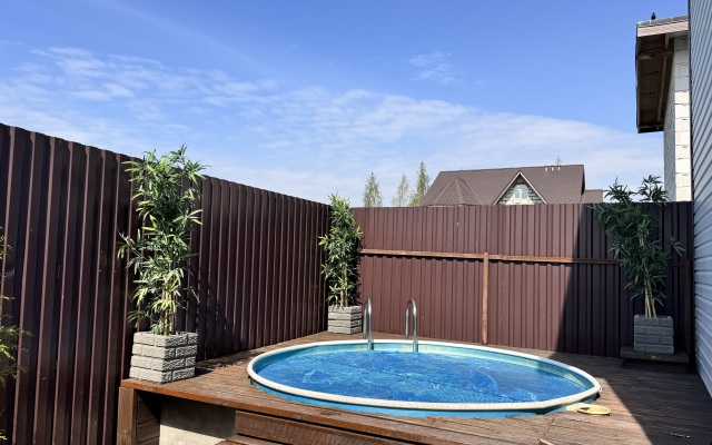 Kuvshinovo Siti Petergof Guest House