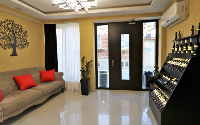 East Gate Boutique-Hotel
