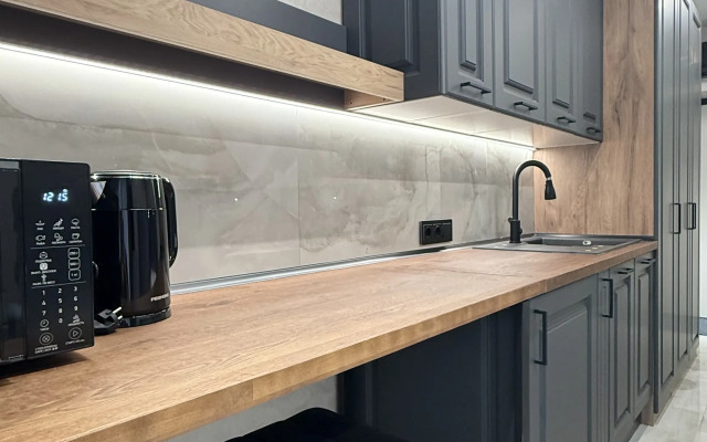 Квартира Новая стильная студия на Мамайке